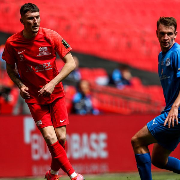 Asa Povey playing for Binfield at Wembley in the FA Vase Final. Photo: Neil Graham / ngsportsphotography.com