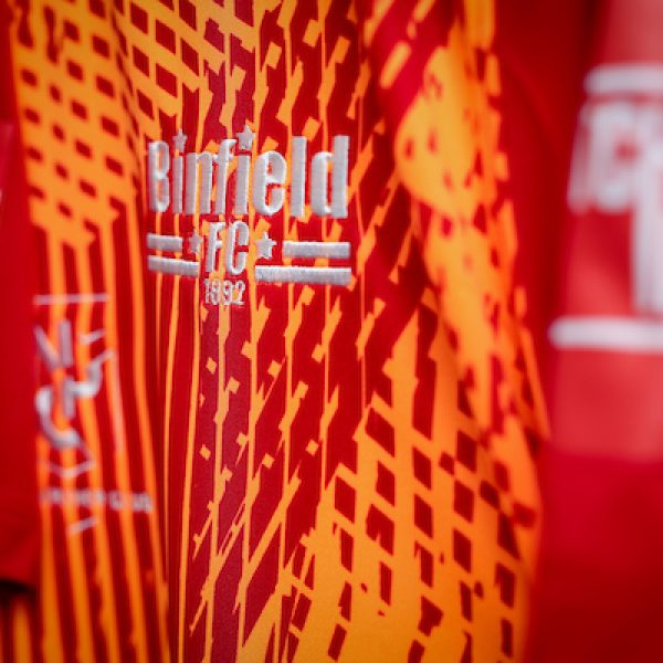 Binfield - Shirt Logo